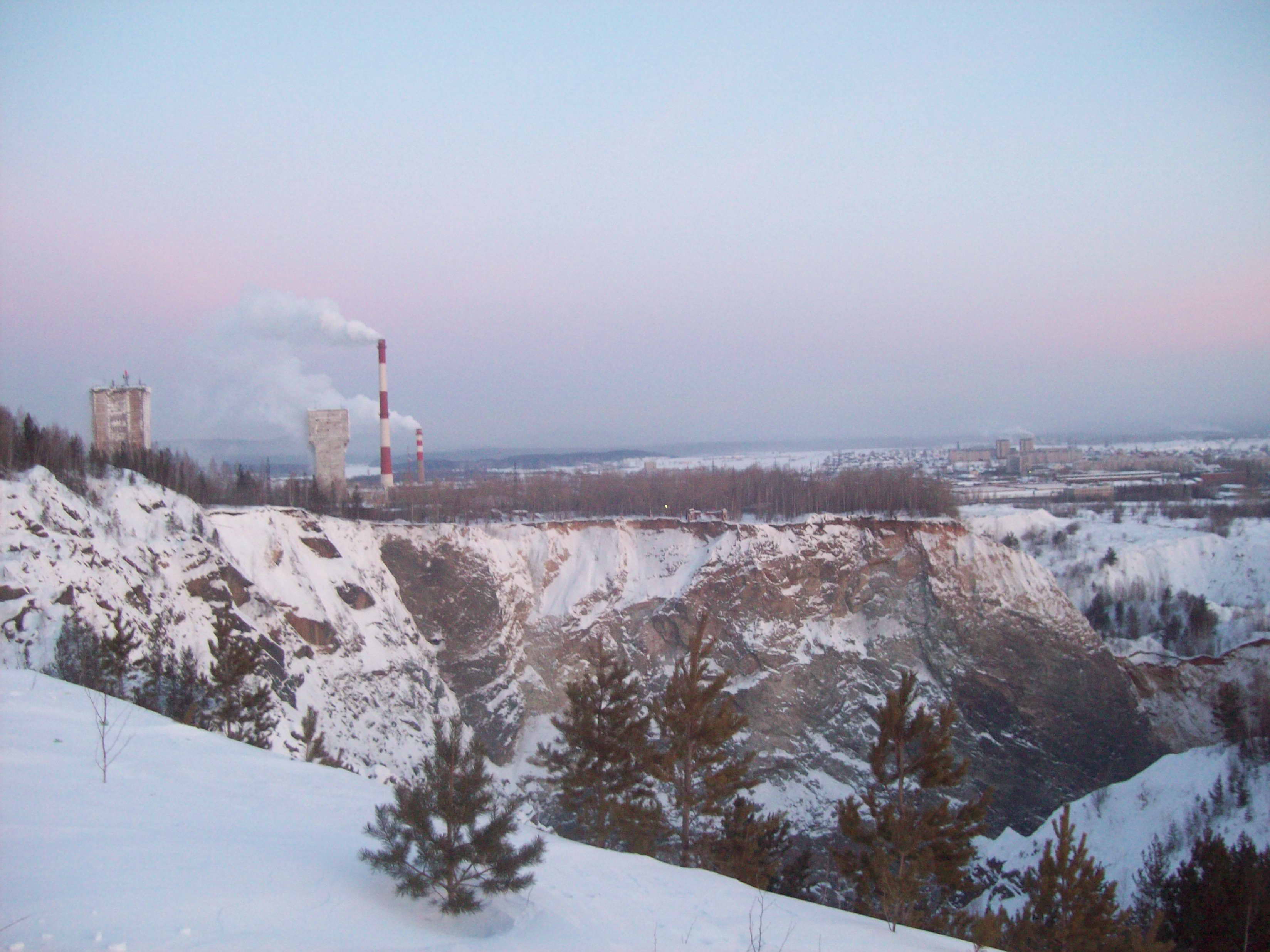 Нижний Тагил, экскурсия на смотровую площадку ВГОК, шахту и бывшую узкоколейку, 2008 год