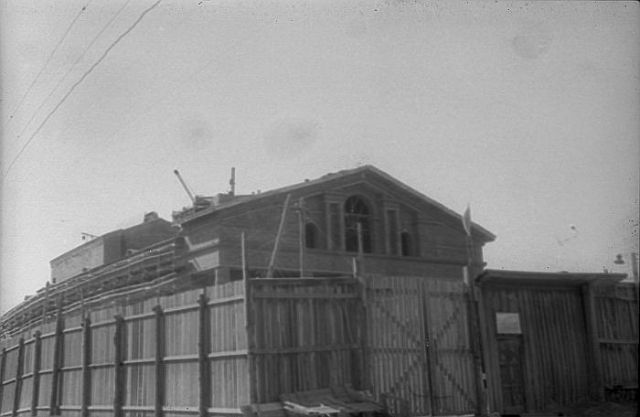 Строительство Драматического театра. Фото 1953 года