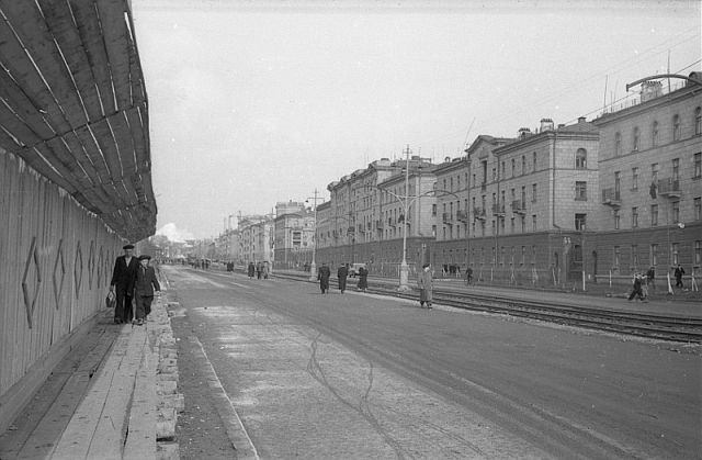 Пр. Ленина. Нечетная сторона пр. Ленина. Фото рубежа 1950-1960-х гг.